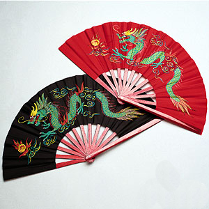 Bamboo Dragon Fighting Fan, 13 inches