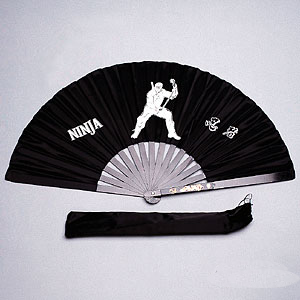 Ninja Fighting Fan